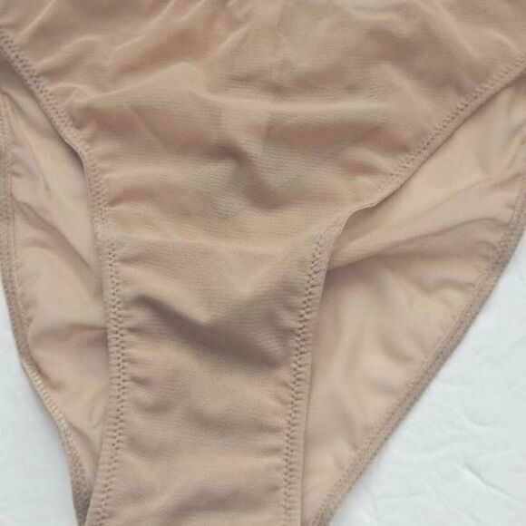 Skims Hi cut panty Nwt - Picture 3 of 9